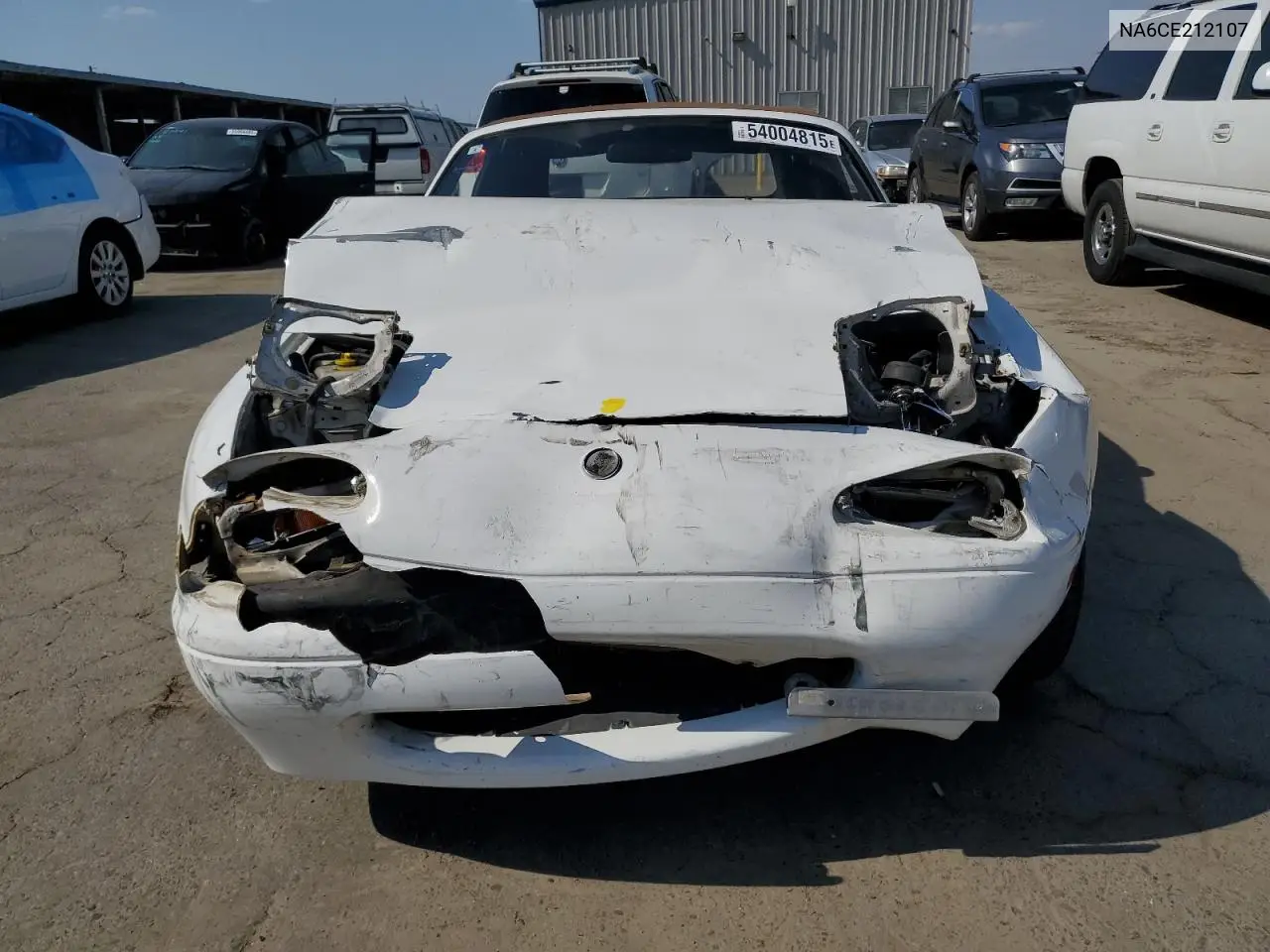 NA6CE212107 1993 Euno Roadster