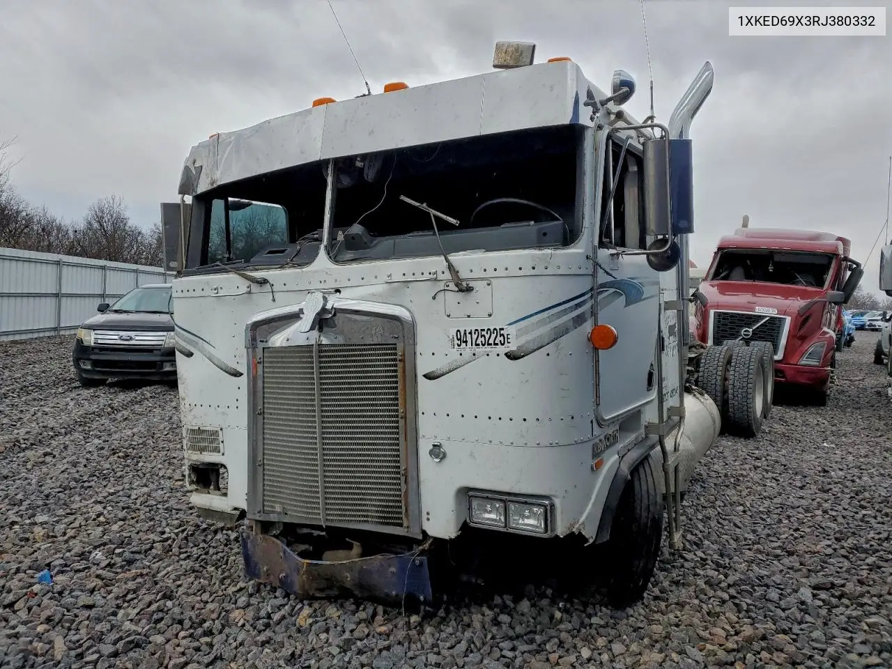 1994 Kenworth K100E Semi Truck VIN: 1XKED69X3RJ380332 Lot: 94125225