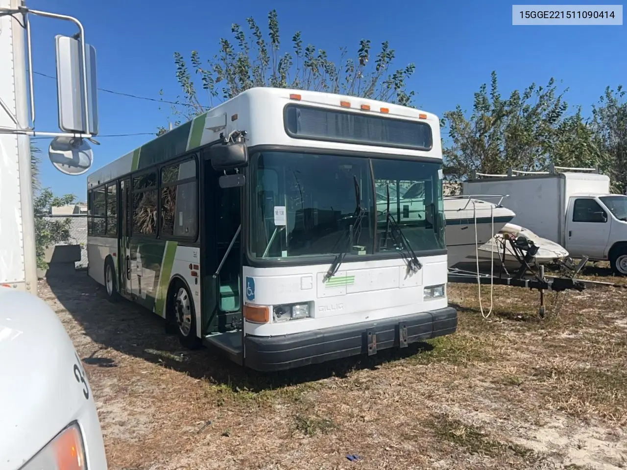 15GGE221511090414 2001 Gillig Transit Bus Low