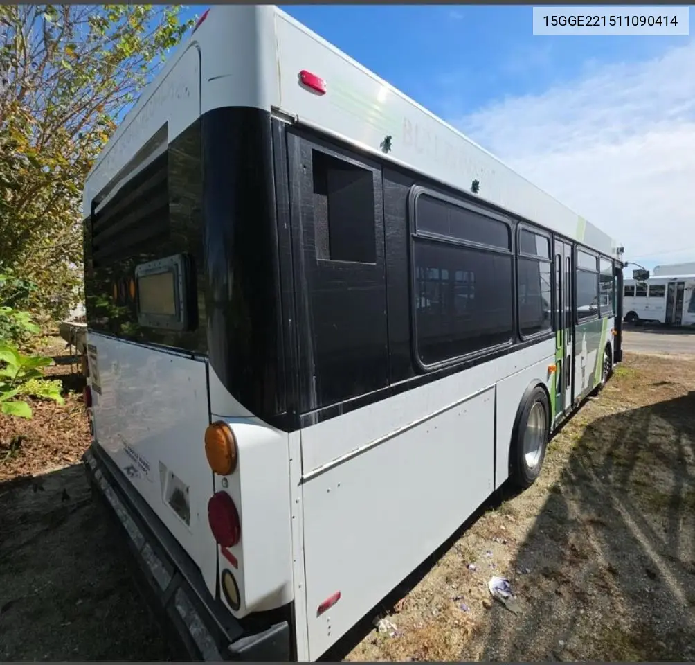 15GGE221511090414 2001 Gillig Transit Bus Low