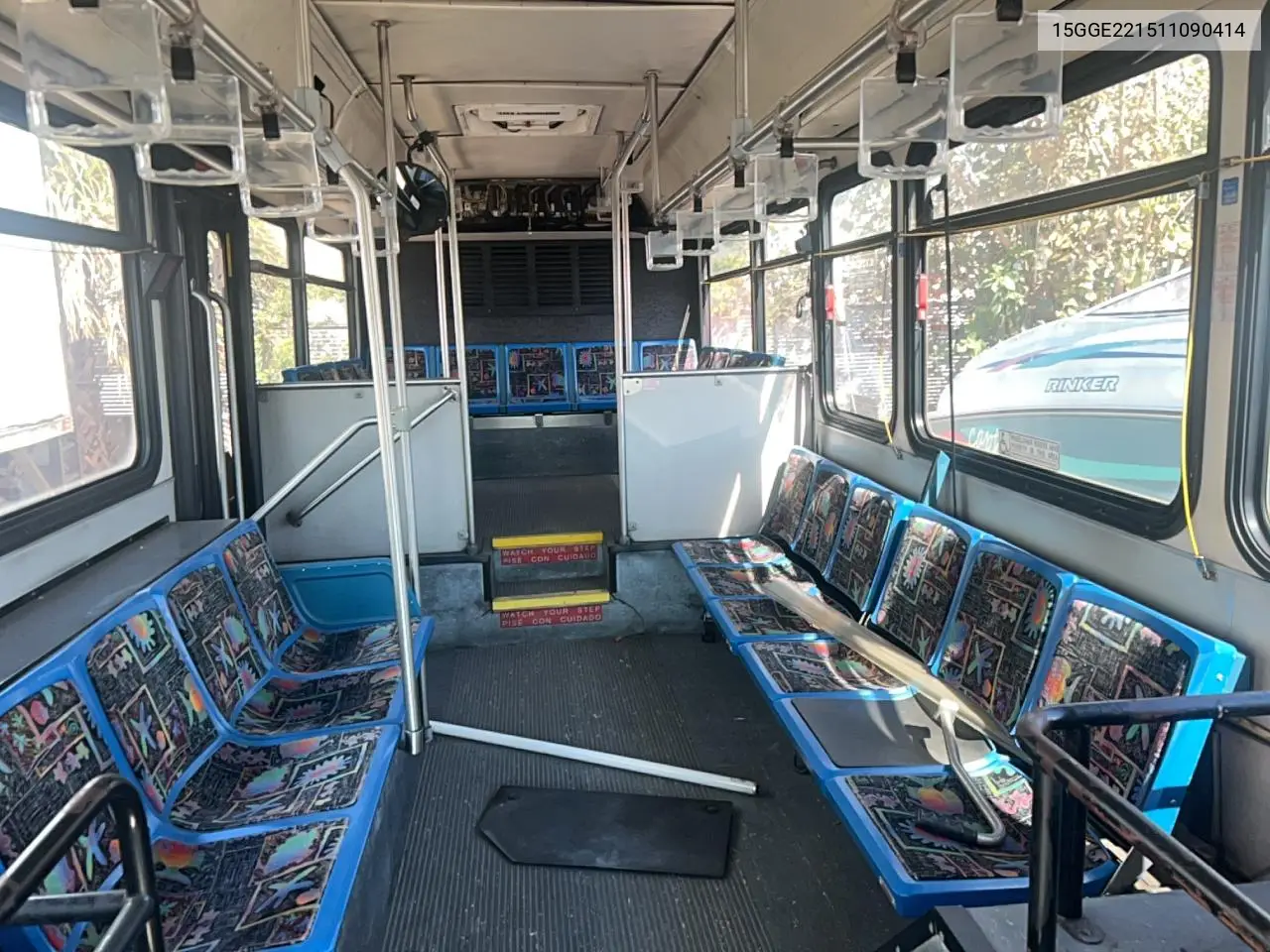 15GGE221511090414 2001 Gillig Transit Bus Low