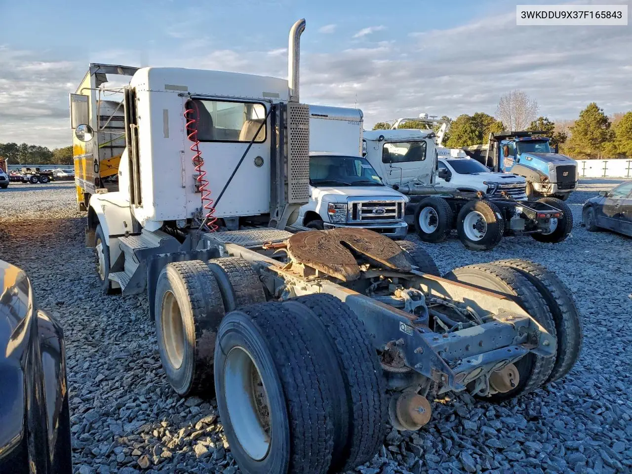 2007 Kenworth Construct - Semi Truck VIN: 3WKDDU9X37F165843 Lot: 96718005