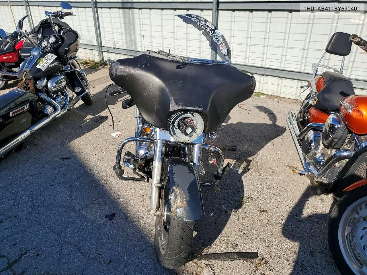 1HD1KB4118Y690401 2008 Harley Davidson Flhx