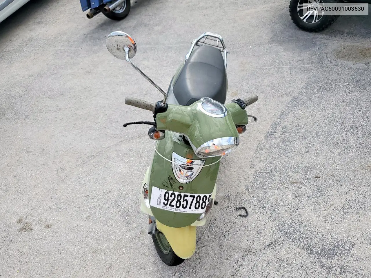 RFVPAC60091003630 2009 Genuine Scooter Co. Buddy 150
