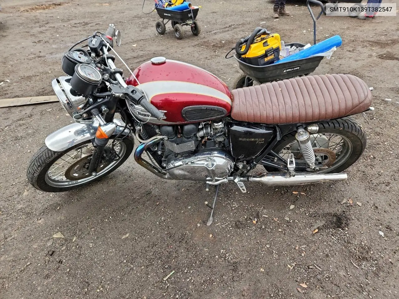 SMT910K139T382547 2009 Triumph Motorcycle Bonneville T