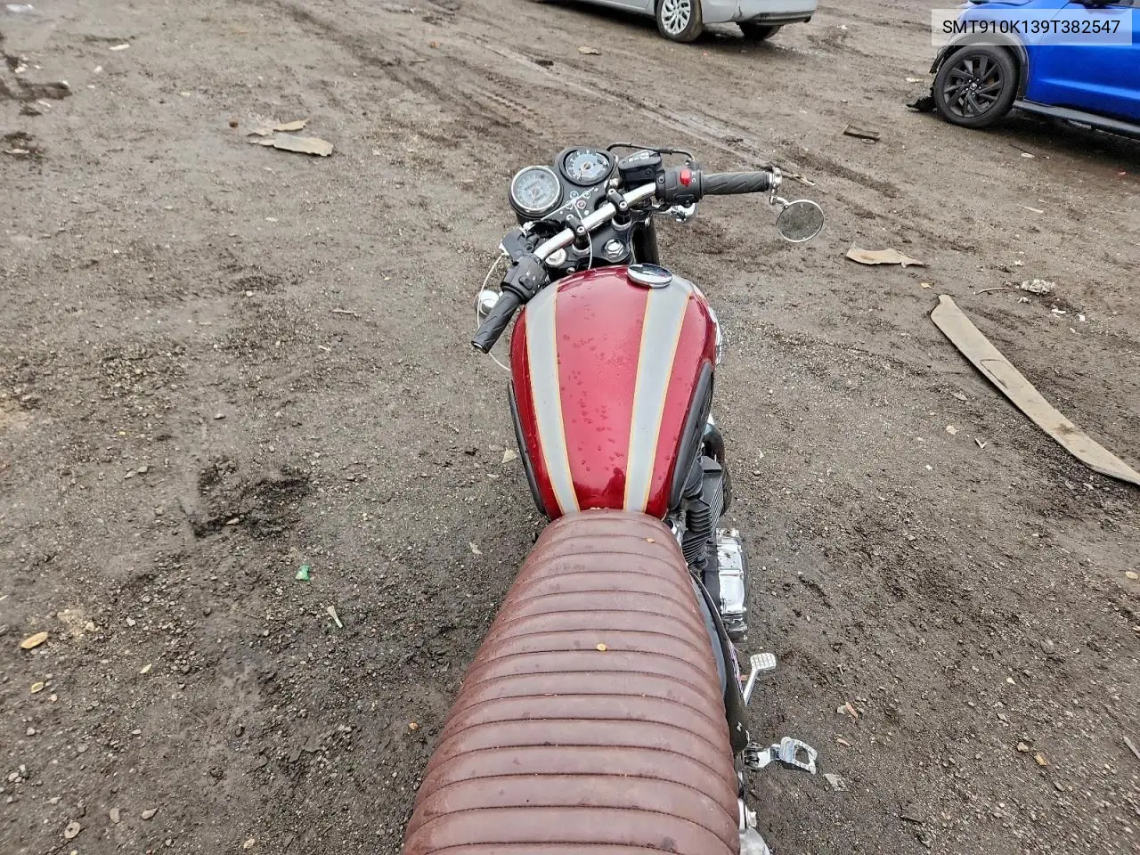 SMT910K139T382547 2009 Triumph Motorcycle Bonneville T