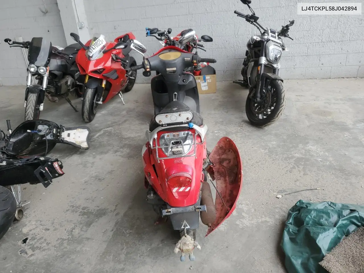 LJ4TCKPL58J042894 2010 Oeth Moped
