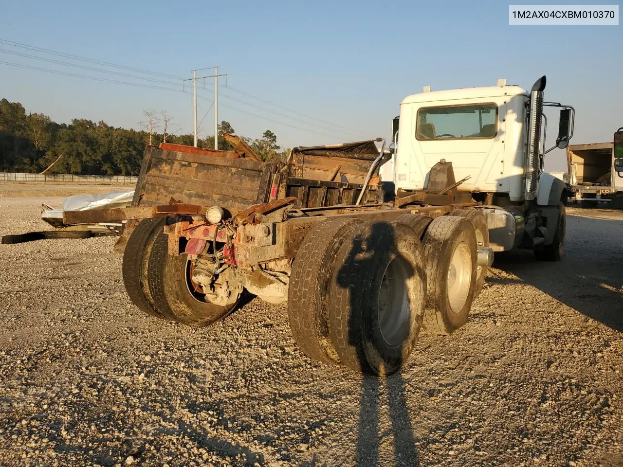 2011 Mack 700 Gu700 VIN: 1M2AX04CXBM010370 Lot: 90895565