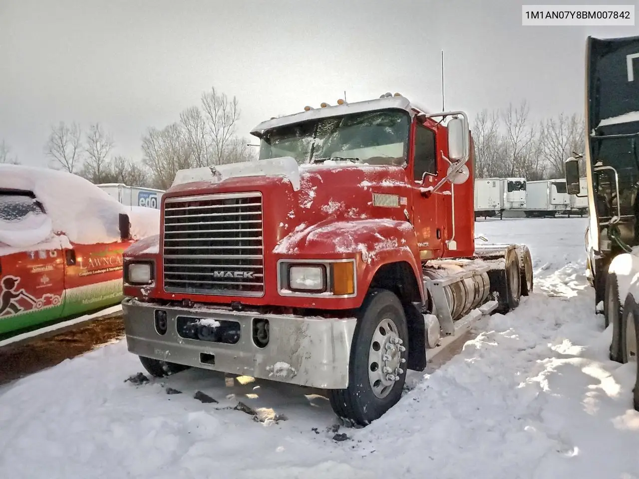 2011 Mack 600 Chu600 VIN: 1M1AN07Y8BM007842 Lot: 94470365