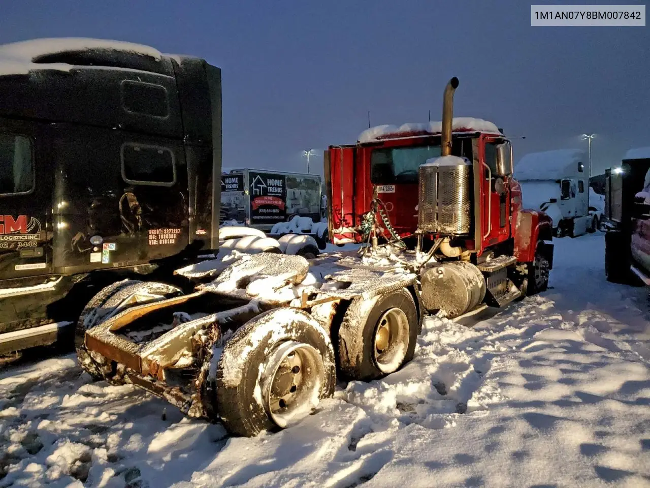 2011 Mack 600 Chu600 VIN: 1M1AN07Y8BM007842 Lot: 94470365
