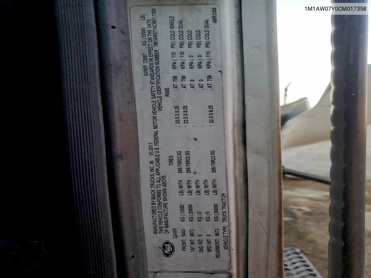 2012 Mack 600 Cxu600 VIN: 1M1AW07Y0CM017358 Lot: 96274515