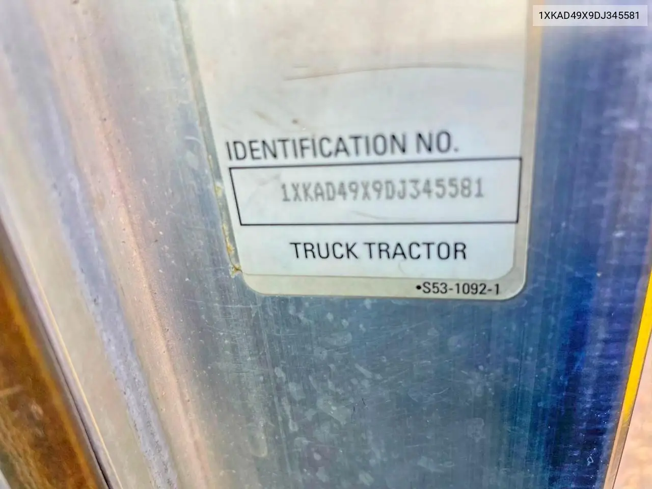 1XKAD49X9DJ345581 2013 Kenworth Construction T660