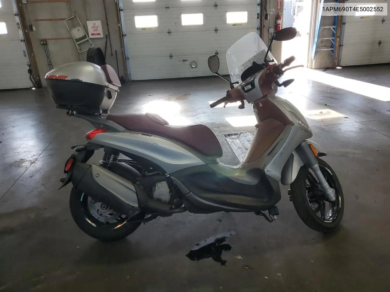 1APM690T4E5002552 2014 Other Motorcycle Piaggo