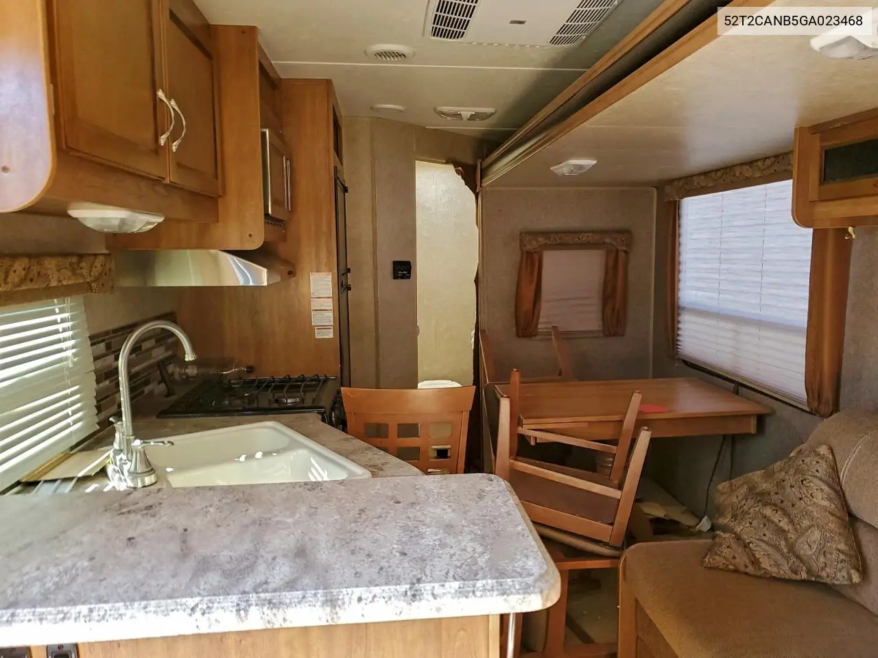 2016 Coach Catalina VIN: 52T2CANB5GA023468 Lot: 95513645