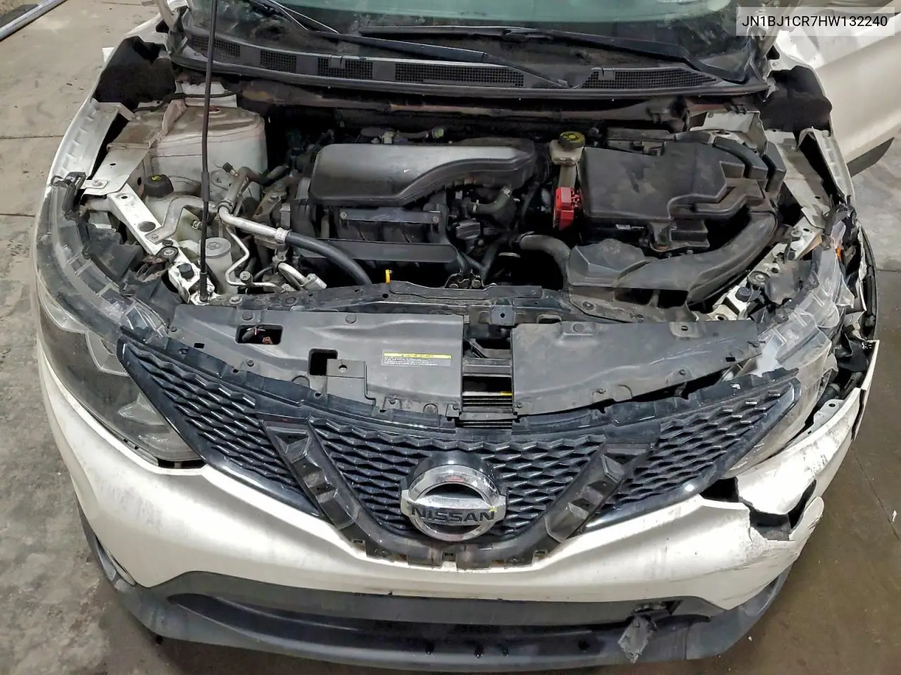 JN1BJ1CR7HW132240 2017 Nissan Rogue Sport S