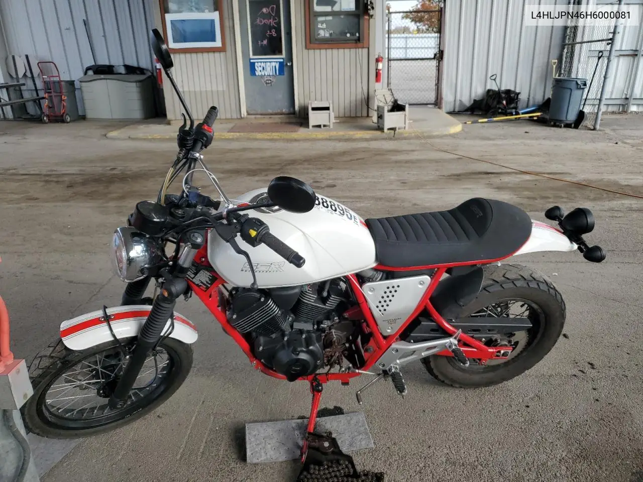 L4HLJPN46H6000081 2017 Other Motorcycle Ssr