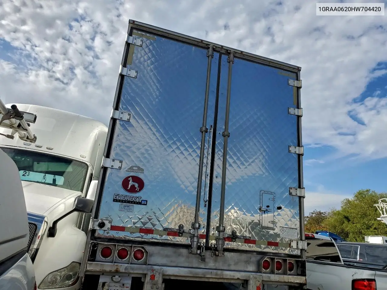 2017 Great Dane Refrigerated Van Trailer VIN: 1GRAA0620HW704420 Lot: 96389945
