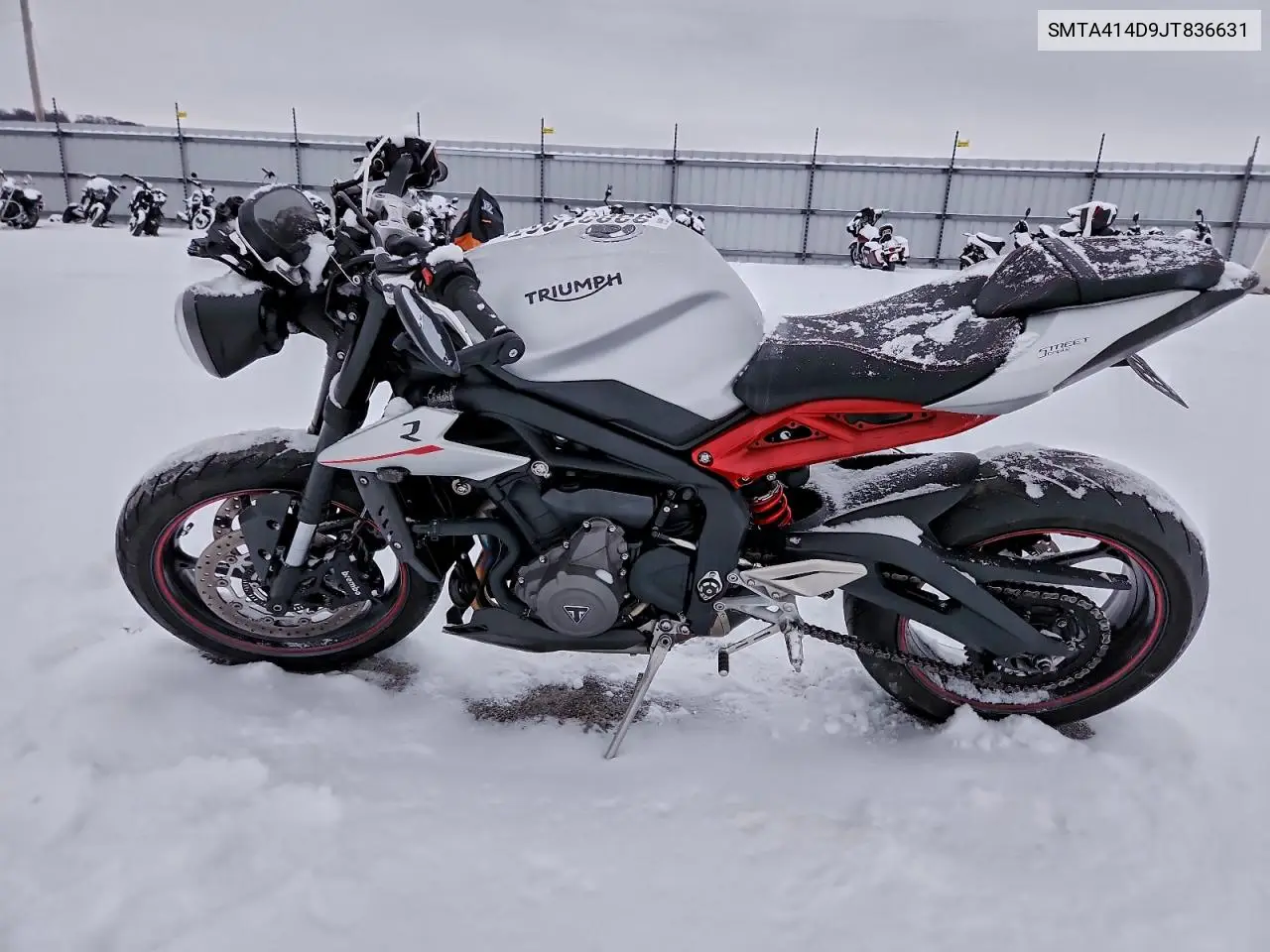 SMTA414D9JT836631 2018 Triumph Motorcycle Street Triple R