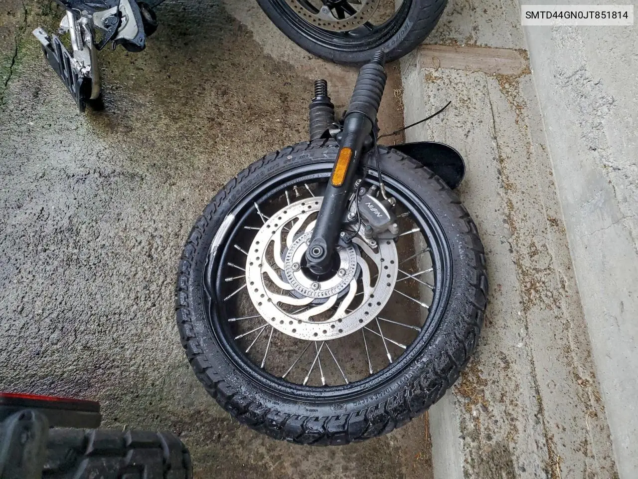 SMTD44GN0JT851814 2018 Triumph Motorcycle Street Scrambler