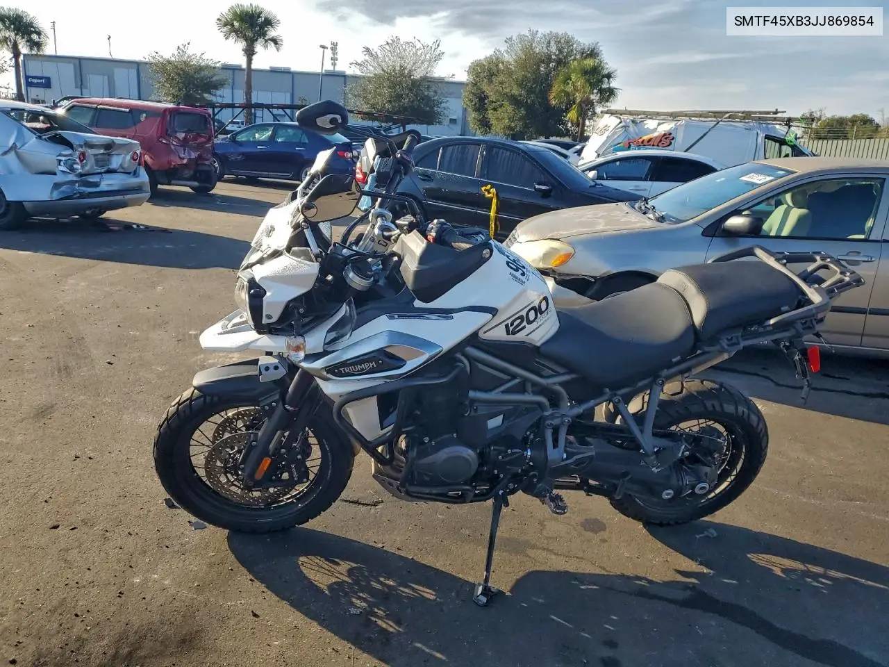 SMTF45XB3JJ869854 2018 Triumph Motorcycle Explorer Xca