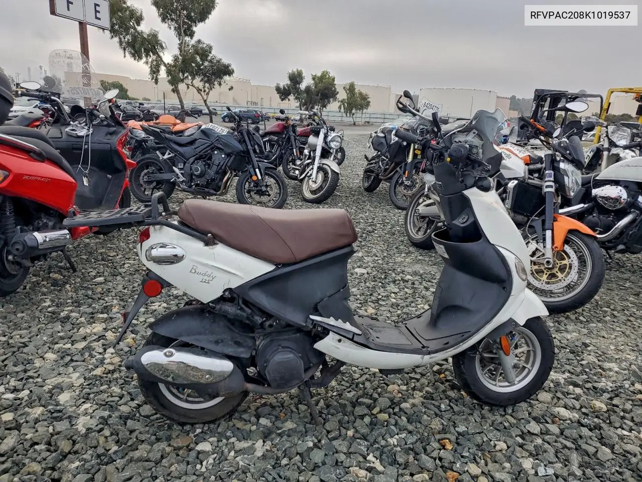 RFVPAC208K1019537 2019 Genuine Scooter Co. Buddy 125