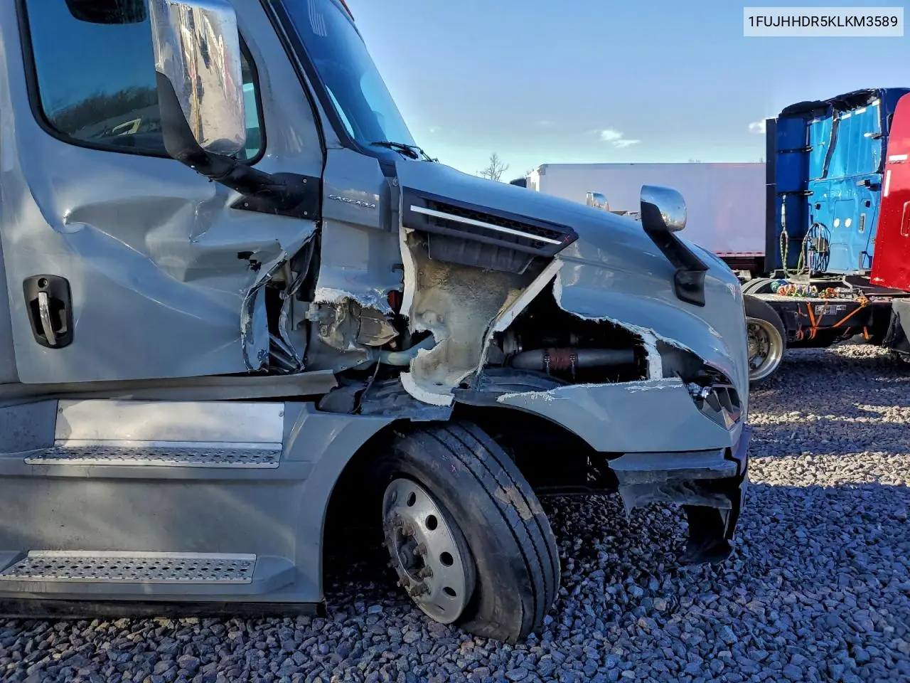 2019 Freightliner Cascadia 126 Semi Truck VIN: 1FUJHHDR5KLKM3589 Lot: 95800745