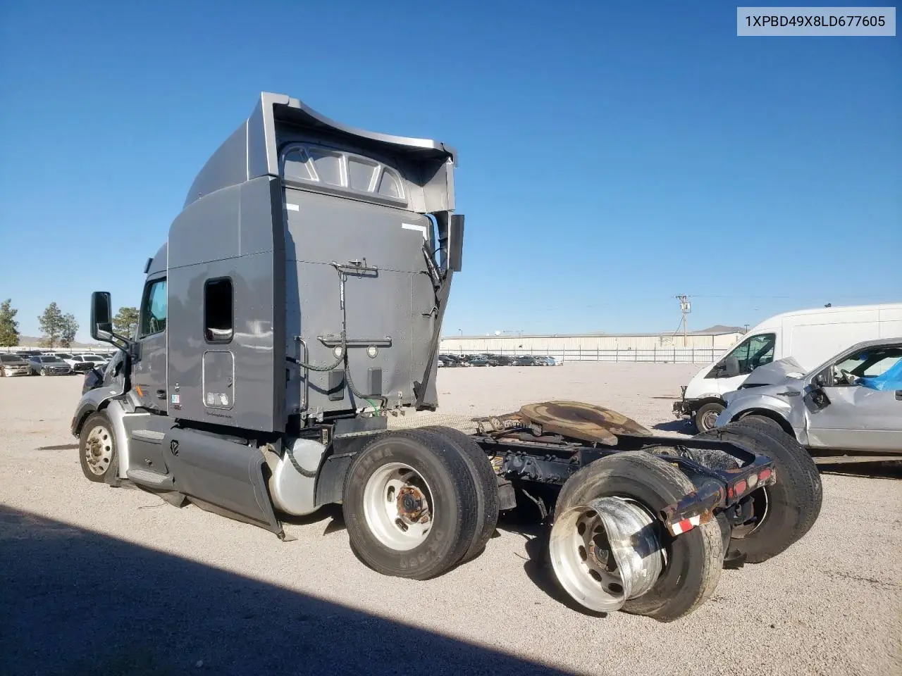 2020 Peterbilt 579 Semi Truck VIN: 1XPBD49X8LD677605 Lot: 66736875