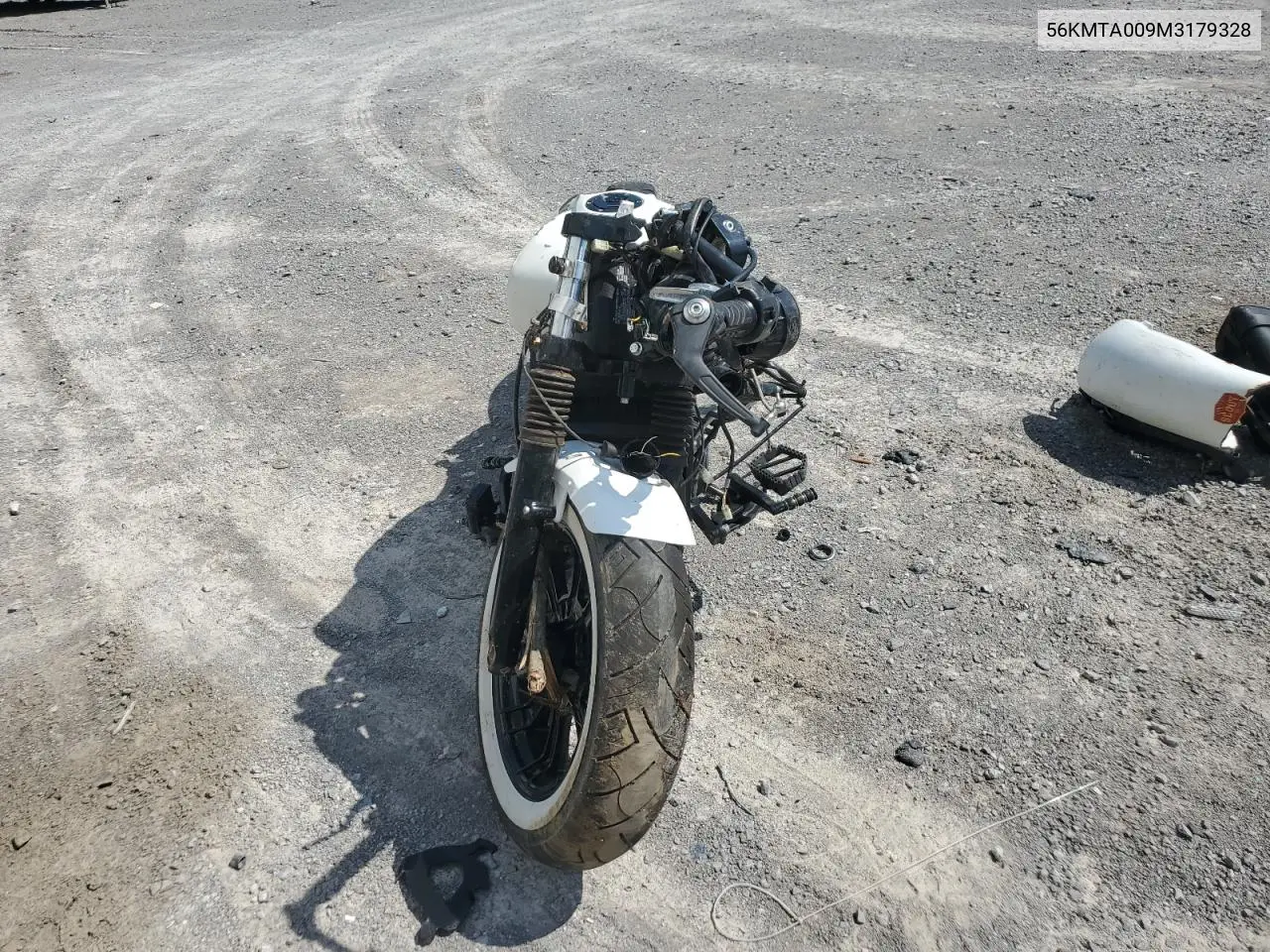 56KMTA009M3179328 2021 Indian Motorcycle Co. Scout Bobber Abs