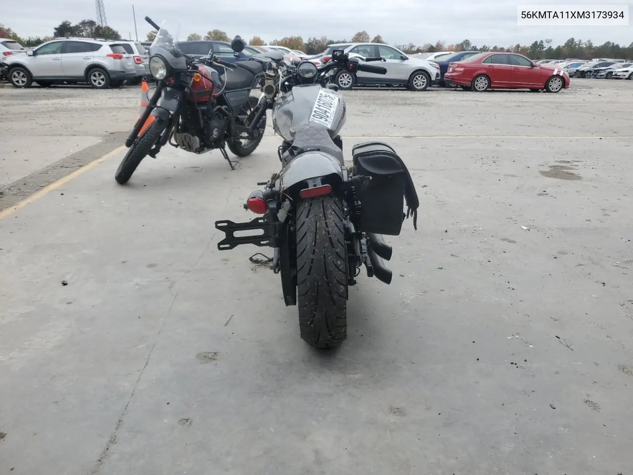 56KMTA11XM3173934 2021 Indian Motorcycle Co. Scout Bobber Sixty Abs
