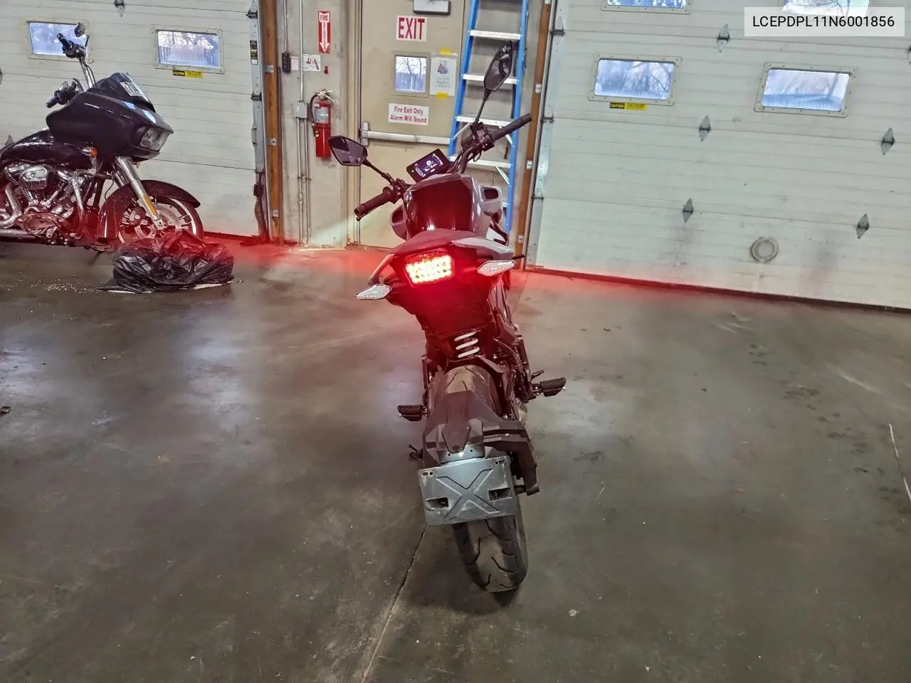 LCEPDPL11N6001856 2022 Cfmo 300Nk
