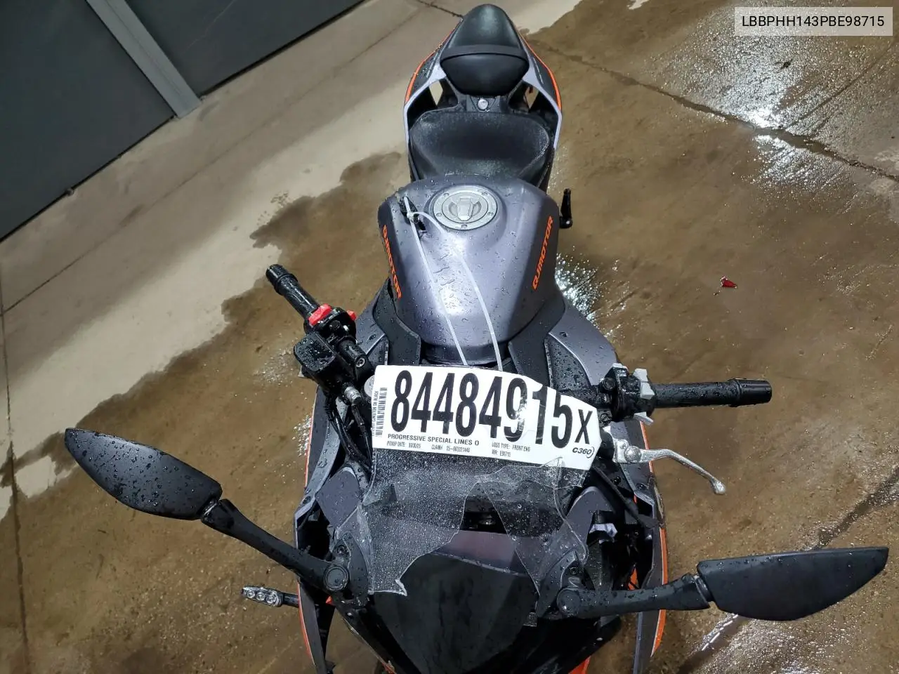 LBBPHH143PBE98715 2023 Other Motorcycle Qjmotor Srk400
