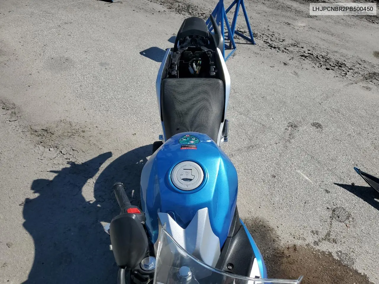 LHJPCNBR2PB500450 2023 Vita Veneta