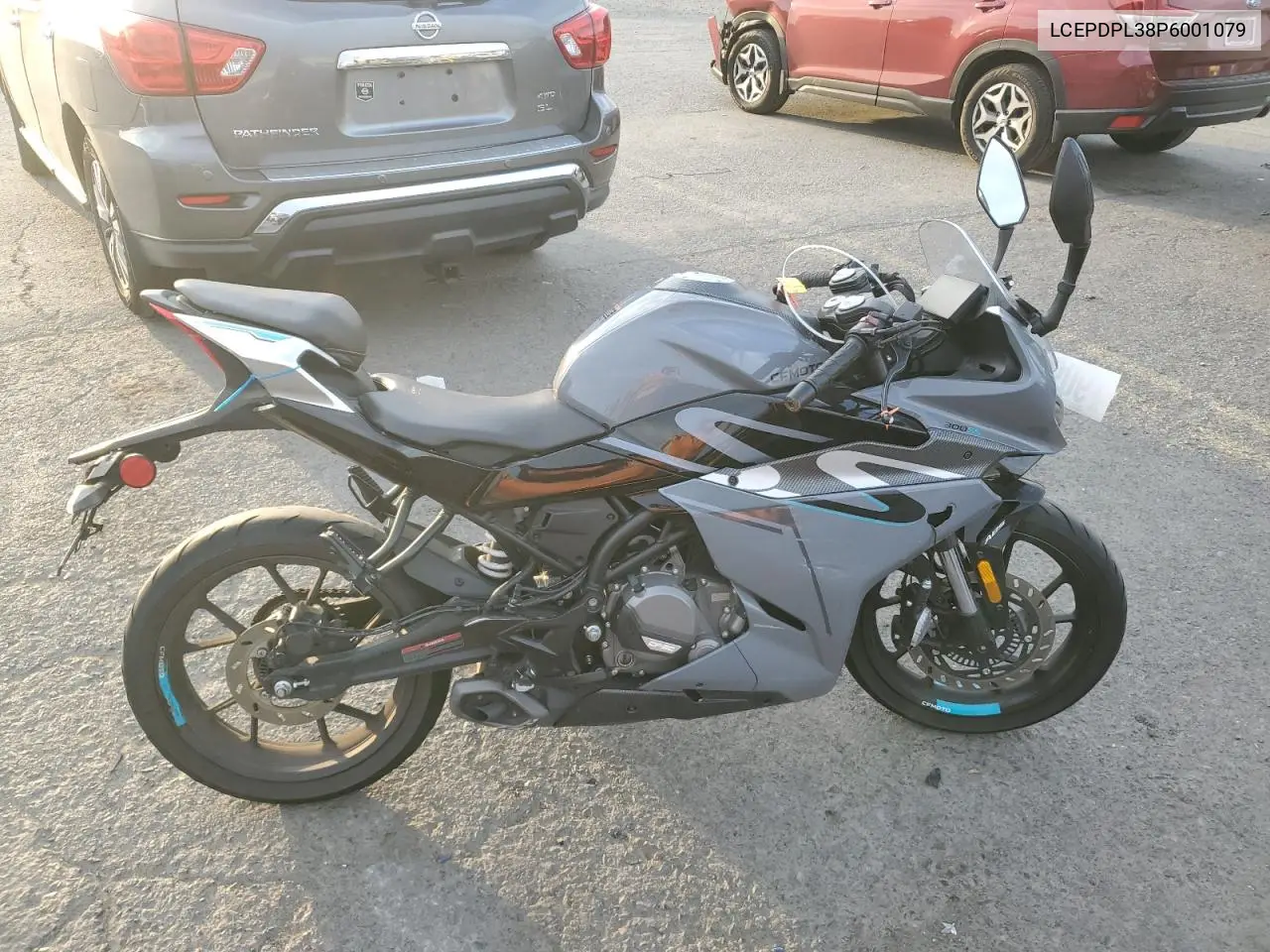 LCEPDPL38P6001079 2023 Cf Moto 300Ss