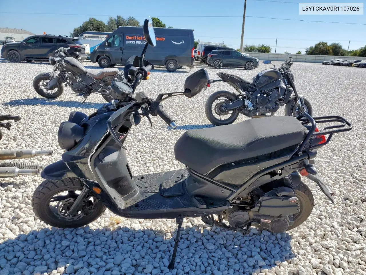 L5YTCKAV0R1107026 2024 Zhng Moped