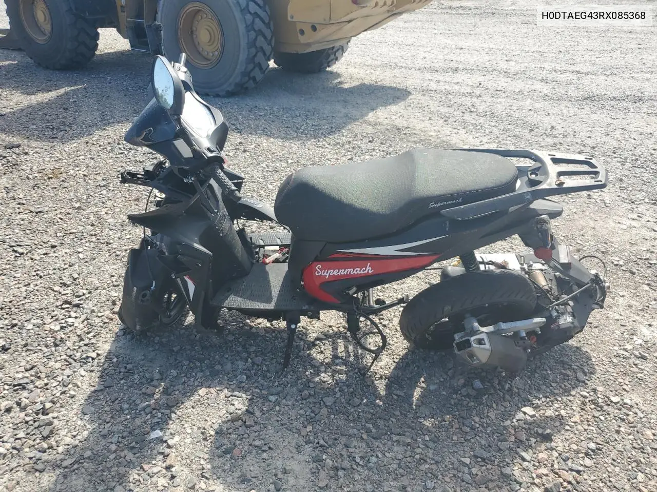 H0DTAEG43RX085368 2024 Taiz Scooter