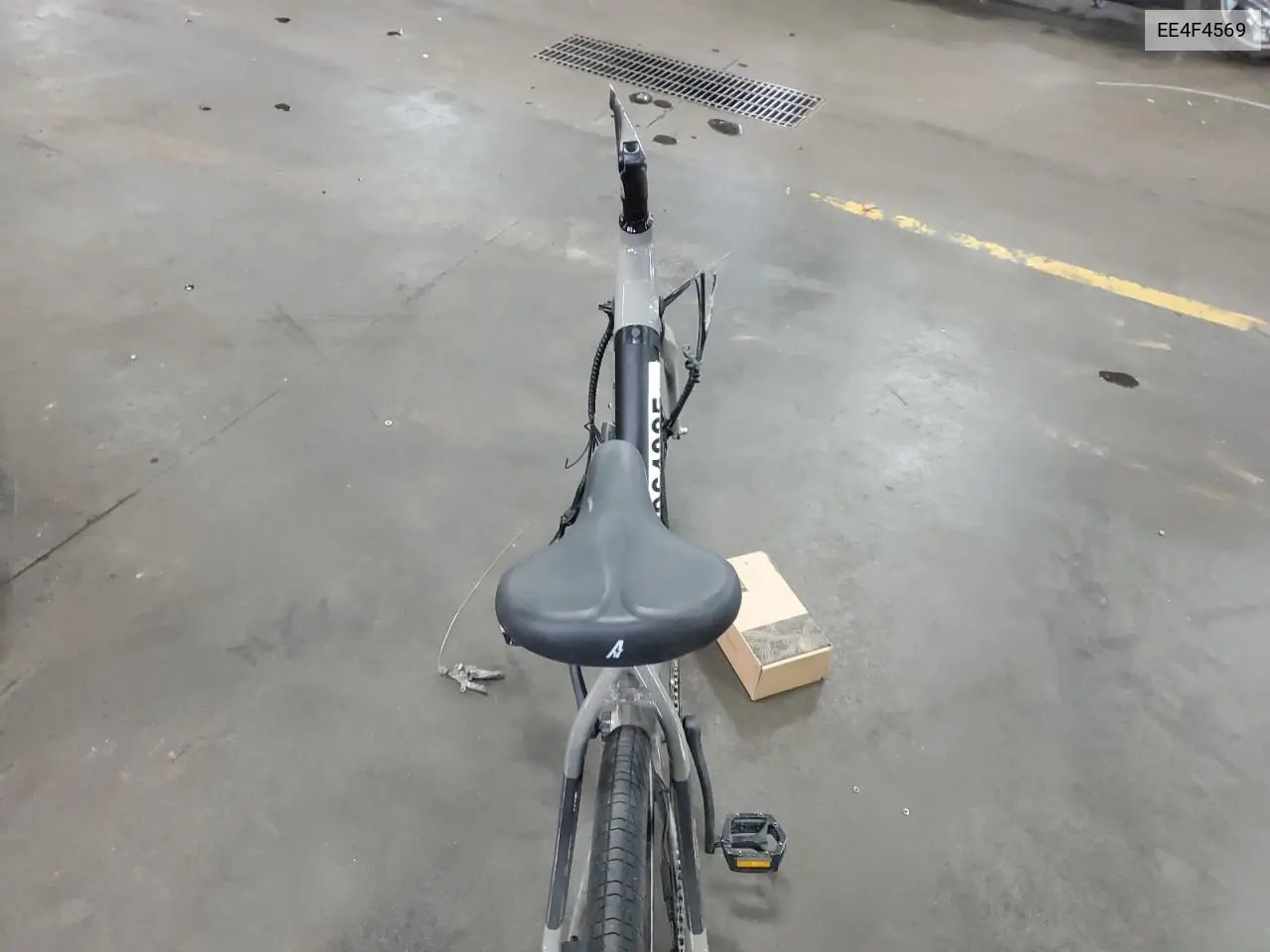 EE4F4569 2024 Aven Bike