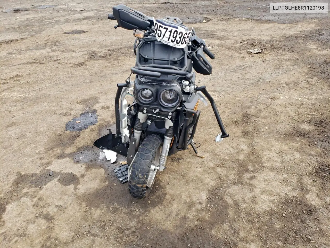 LLPTGLHE8R1120198 2024 Other Motorcycle Scooter