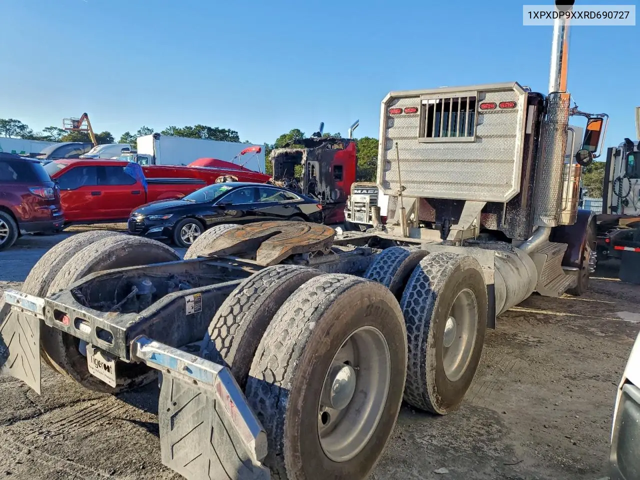 2024 Peterbilt 389 Semi Truck VIN: 1XPXDP9XXRD690727 Lot: 96493715