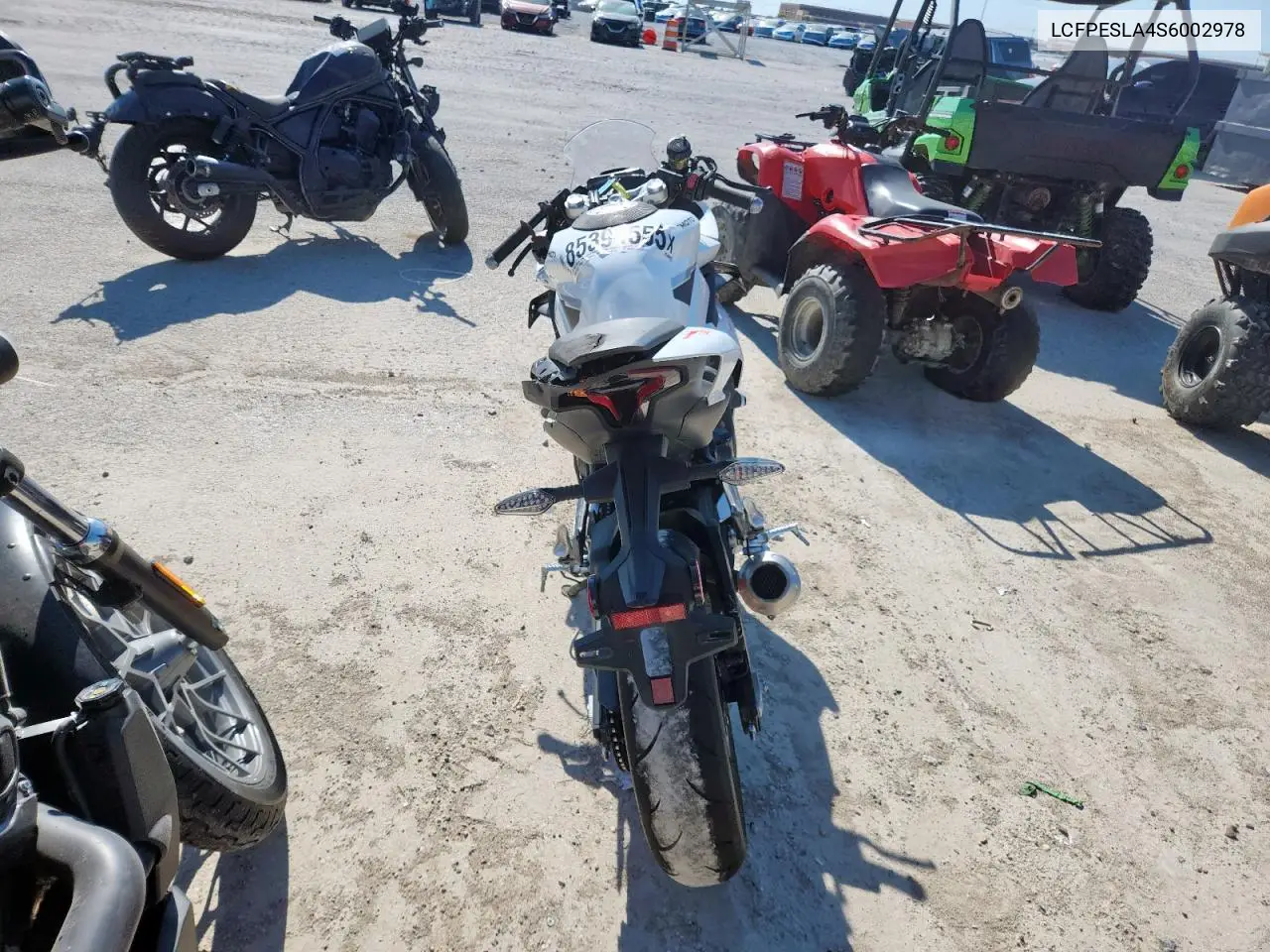 LCFPESLA4S6002978 2025 Cfmo 450 Ss