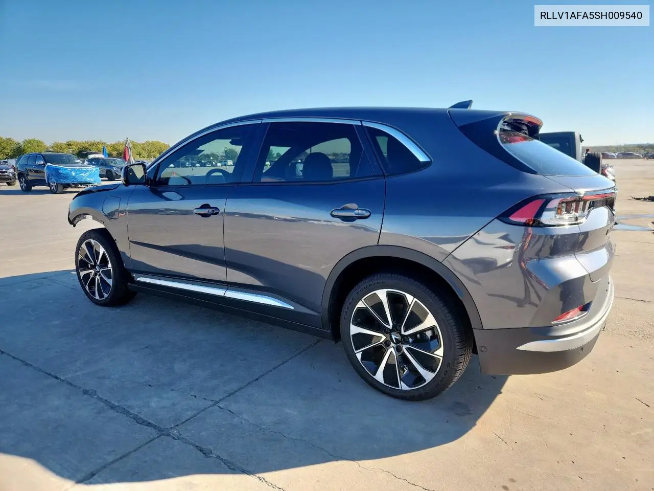RLLV1AFA5SH009540 2025 Vinfast Trading And Production Llc Vf 8 Plus