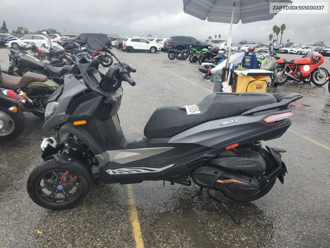 ZAPTD30X5S5000337 2025 Piaggio Mp3 530 Exclusive
