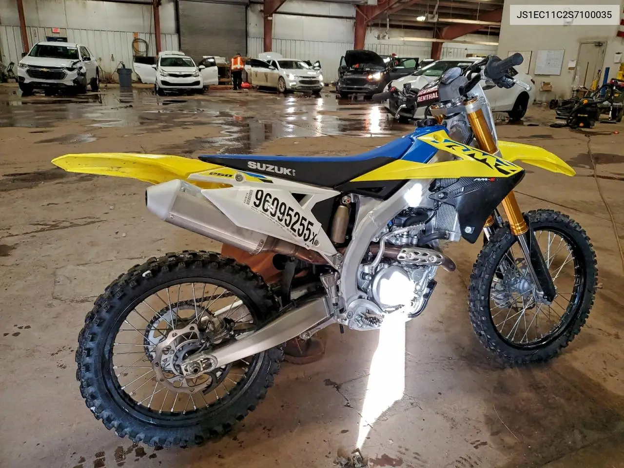 JS1EC11C2S7100035 2025 Suz Ki Rm Z 250