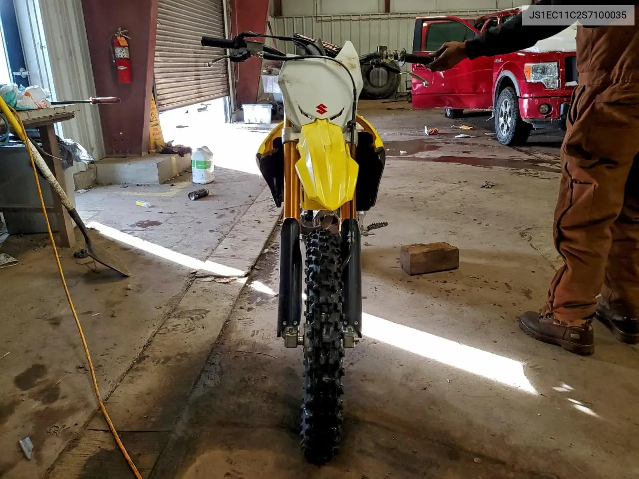 JS1EC11C2S7100035 2025 Suz Ki Rm Z 250