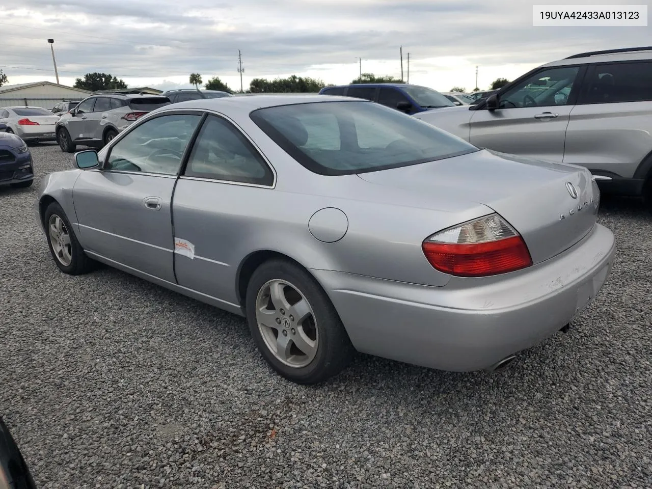 19UYA42433A013123 2003 Acura 3.2Cl