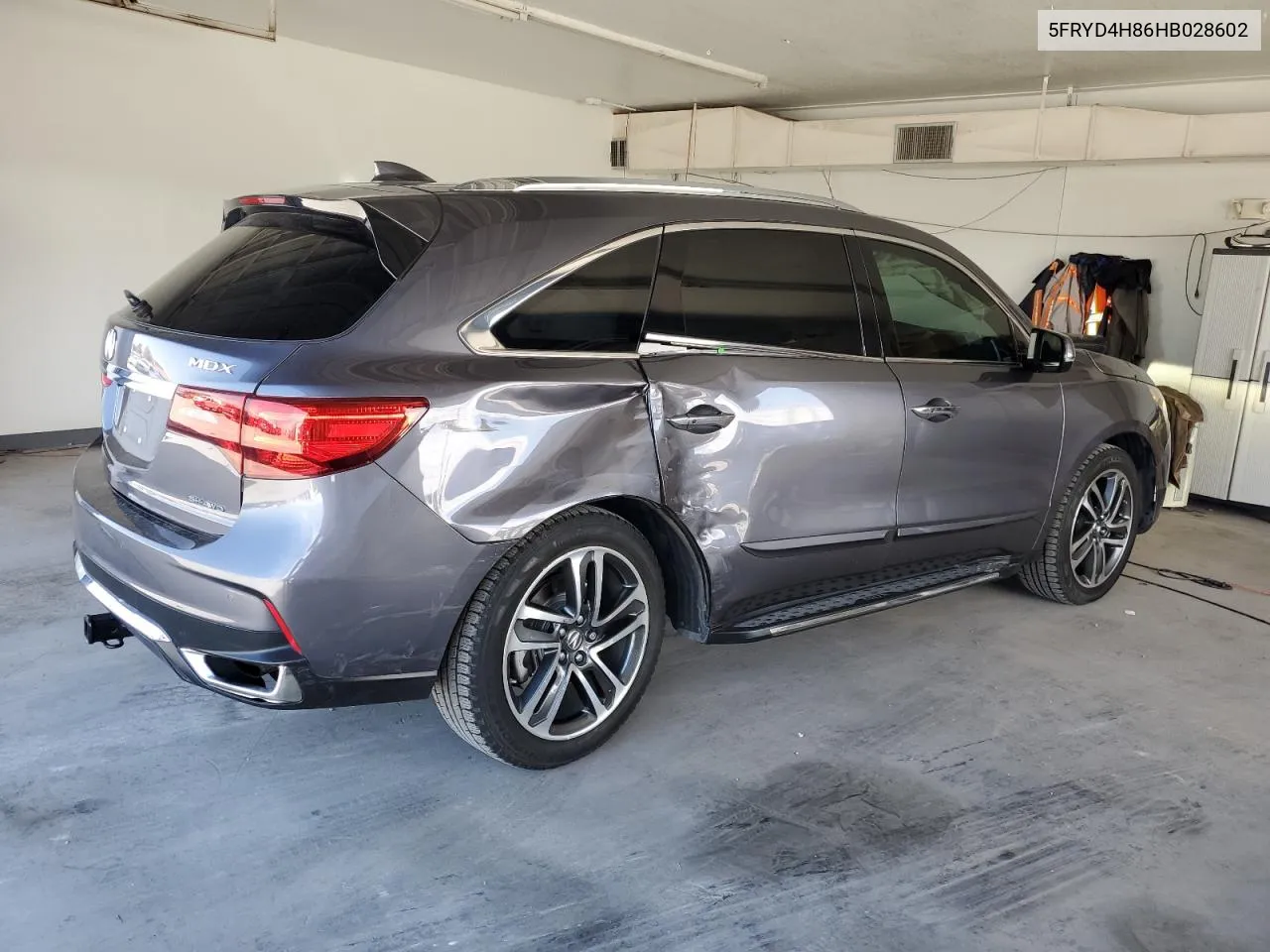 5FRYD4H86HB028602 2017 Acura Mdx Advance