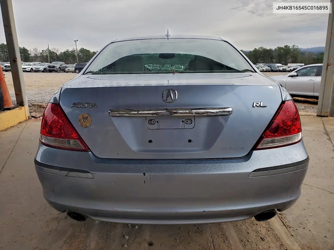JH4KB16545C016895 2005 Acura Rl