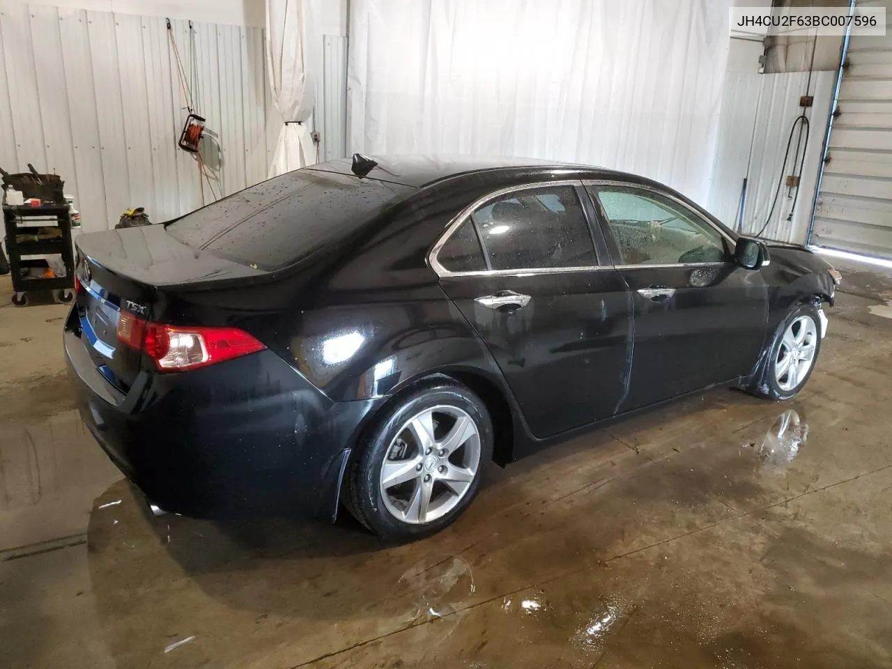 JH4CU2F63BC007596 2011 Acura Tsx