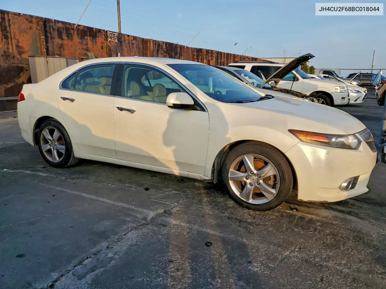 JH4CU2F68BC018044 2011 Acura Tsx