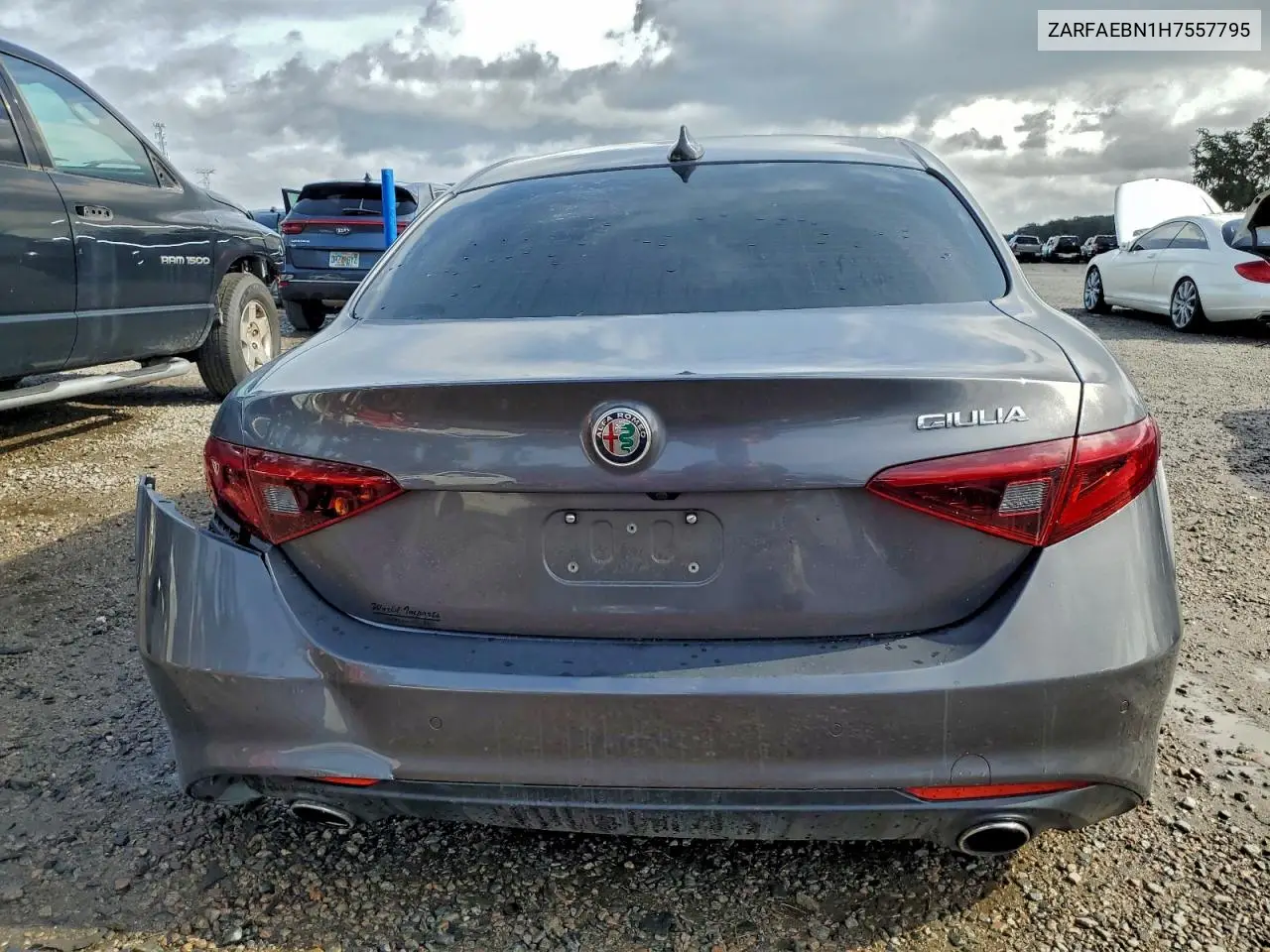 ZARFAEBN1H7557795 2017 Alfa Romeo Giulia