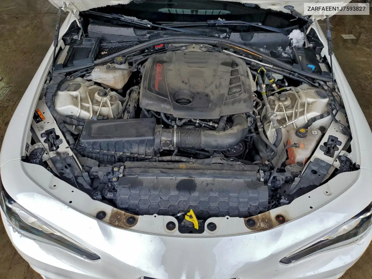 ZARFAEEN1J7593827 2018 Alfa Romeo Giulia Ti Q4